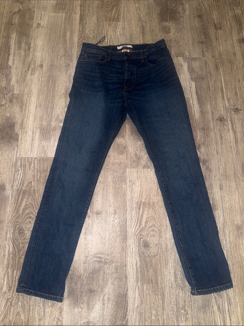 Tommy Hilfiger Men's Dark Blue Straight Jeans